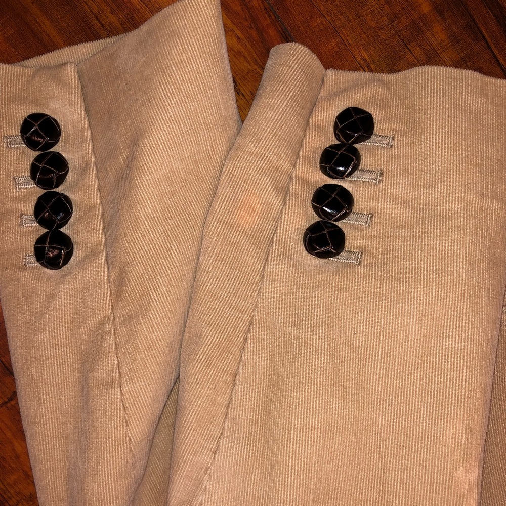 Blazer - Picture 2 of 4